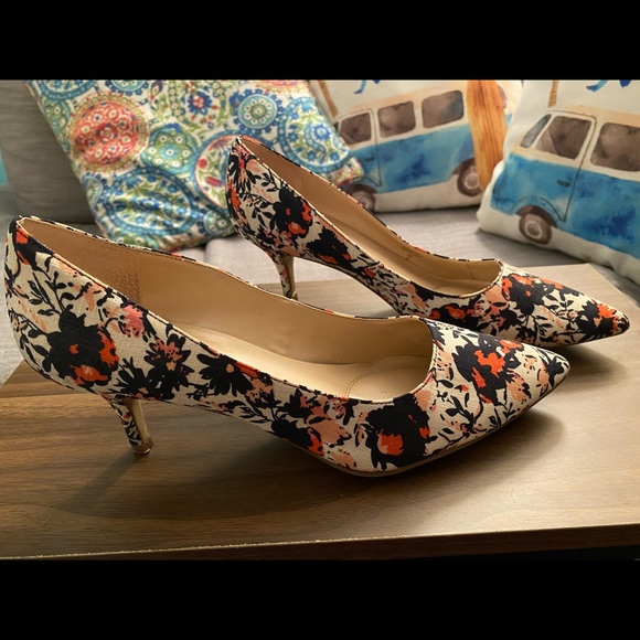 Unisa Navy and Coral Women’s Heel Size 10 - Picture 1 of 7